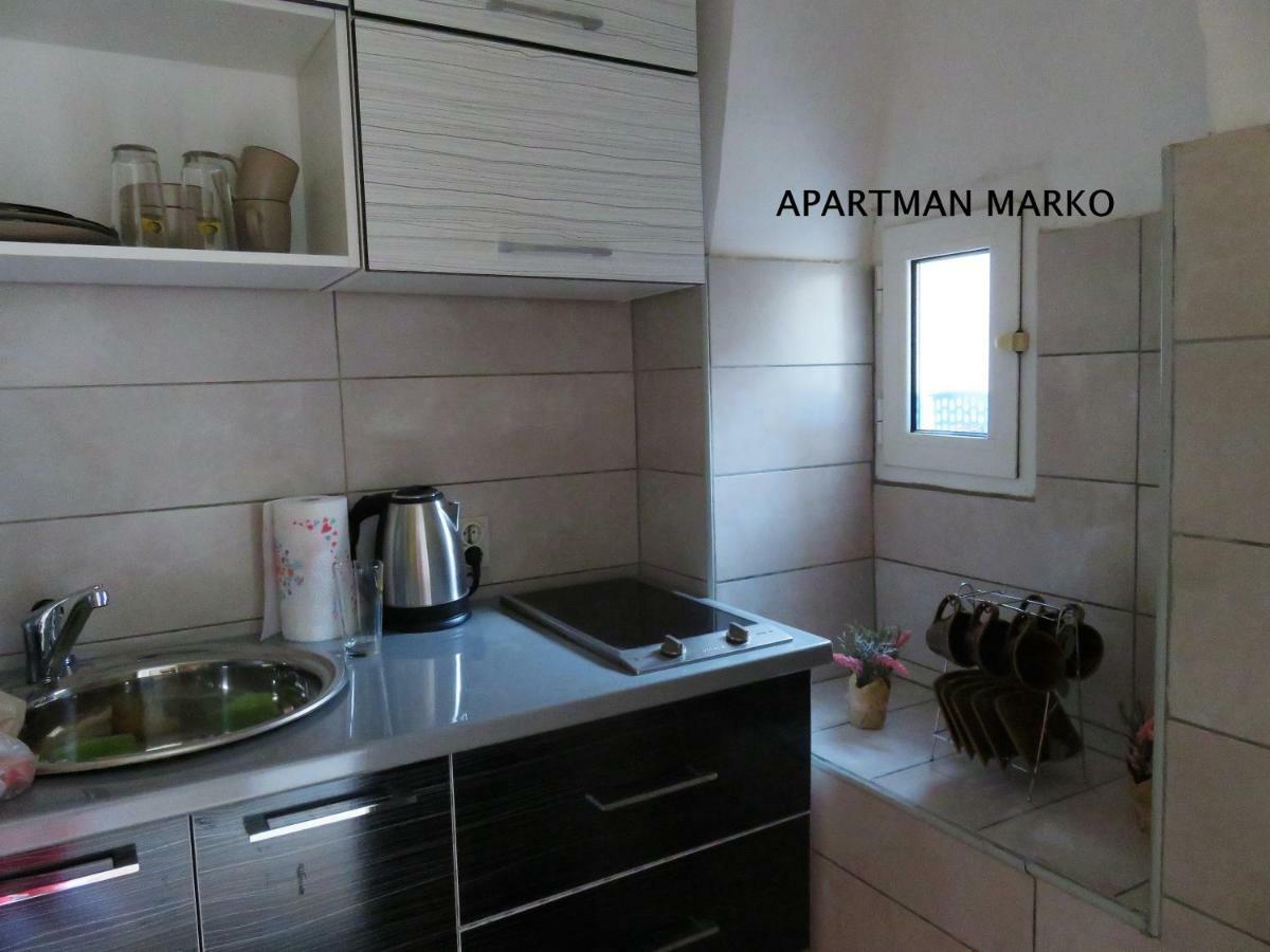 Apartament Đảo Đảo Cres Ngoại thất bức ảnh
